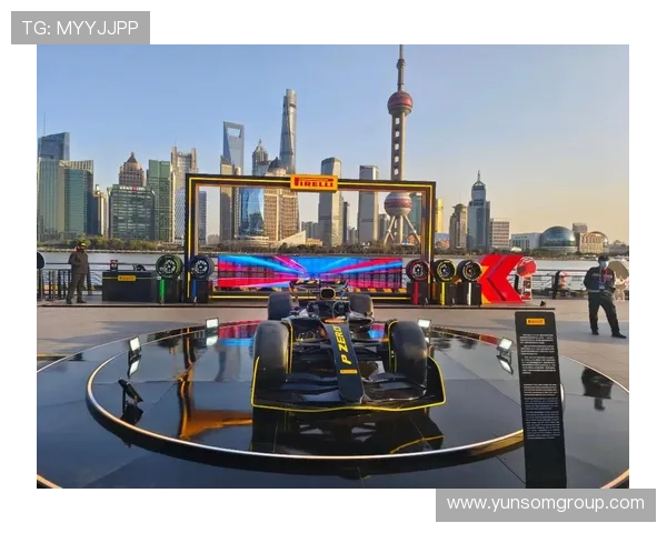 F1赛季最新动态:赛车技术革新与顶级车手激烈对决引爆全球关注 F1赛季最新动态:赛车技术革新与顶级车手激烈对决引爆全球关注