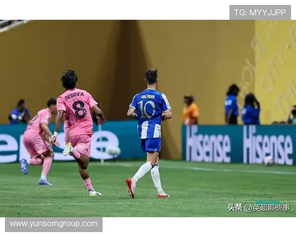 梅西加盟迈阿密国际后首度亮相赛场 助球队逆转取胜展现领袖风范